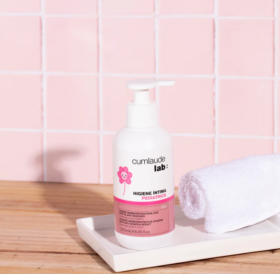 Cumlaude Pediatrics Higiene Íntima 250 ml